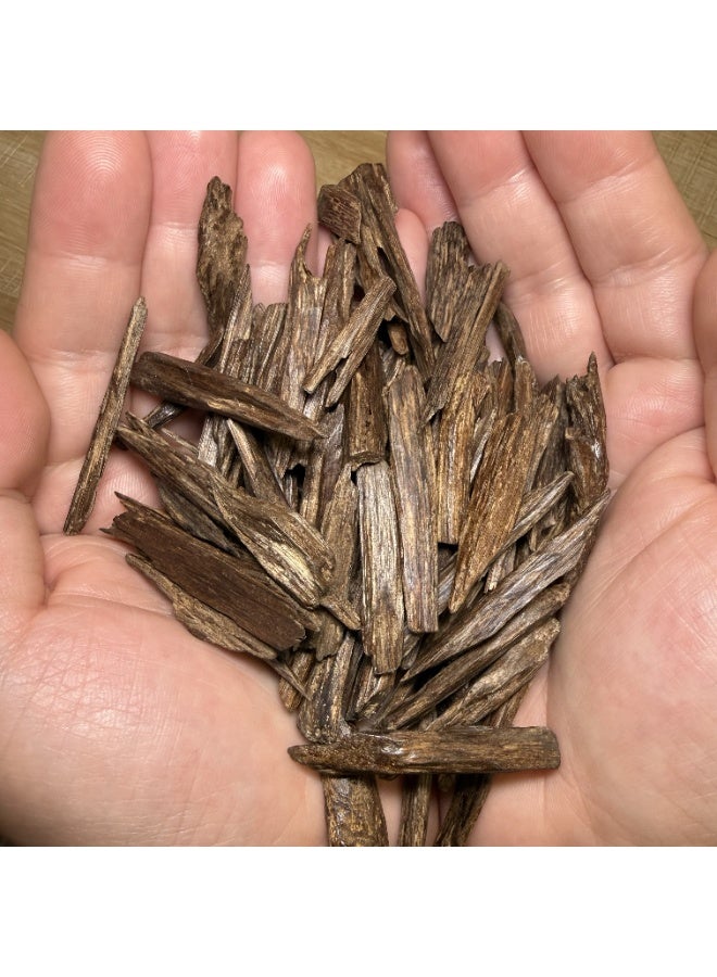 Indonesian Agarwood Incense - Premium Natural Agarwood Chips A Quality 5 gram - Image 2